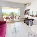 Apartment 3 Pieces Climatise Avec Terrasse, Garage Et Wifi A - Fr-1-196-342 *