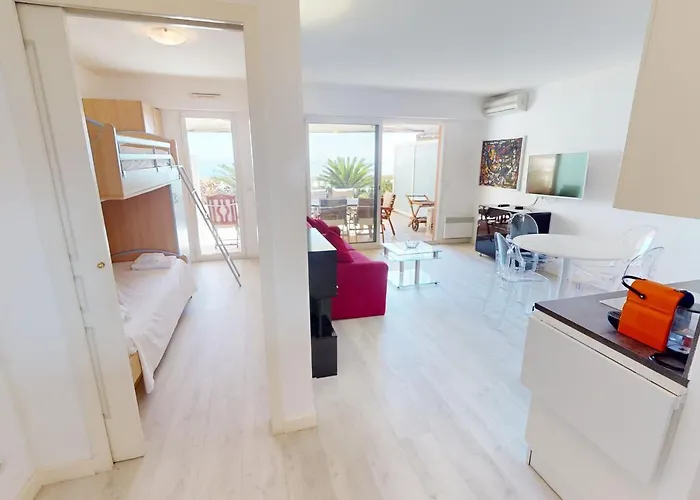 3 Pieces Climatise Avec Terrasse, Garage Et Wifi A - Fr-1-196-342 *