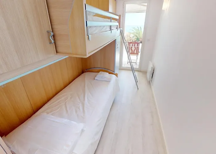 3 Pièces Climatisé Avec Terrasse, Garage Et Wifi à - Fr-1-196-342 Menton