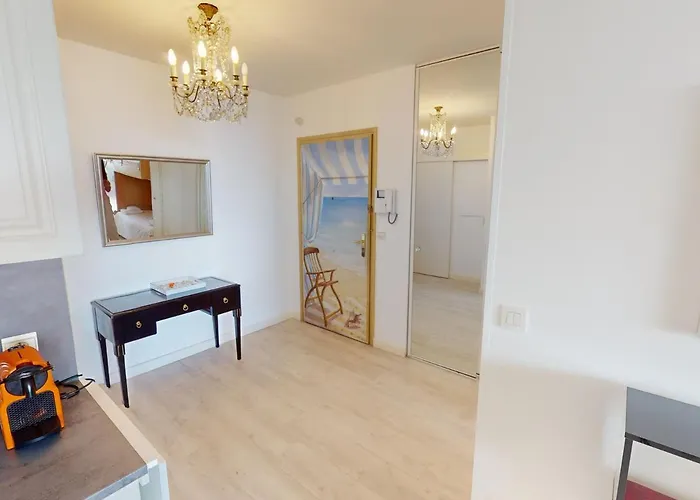 3 Pieces Climatise Avec Terrasse, Garage Et Wifi A - Fr-1-196-342